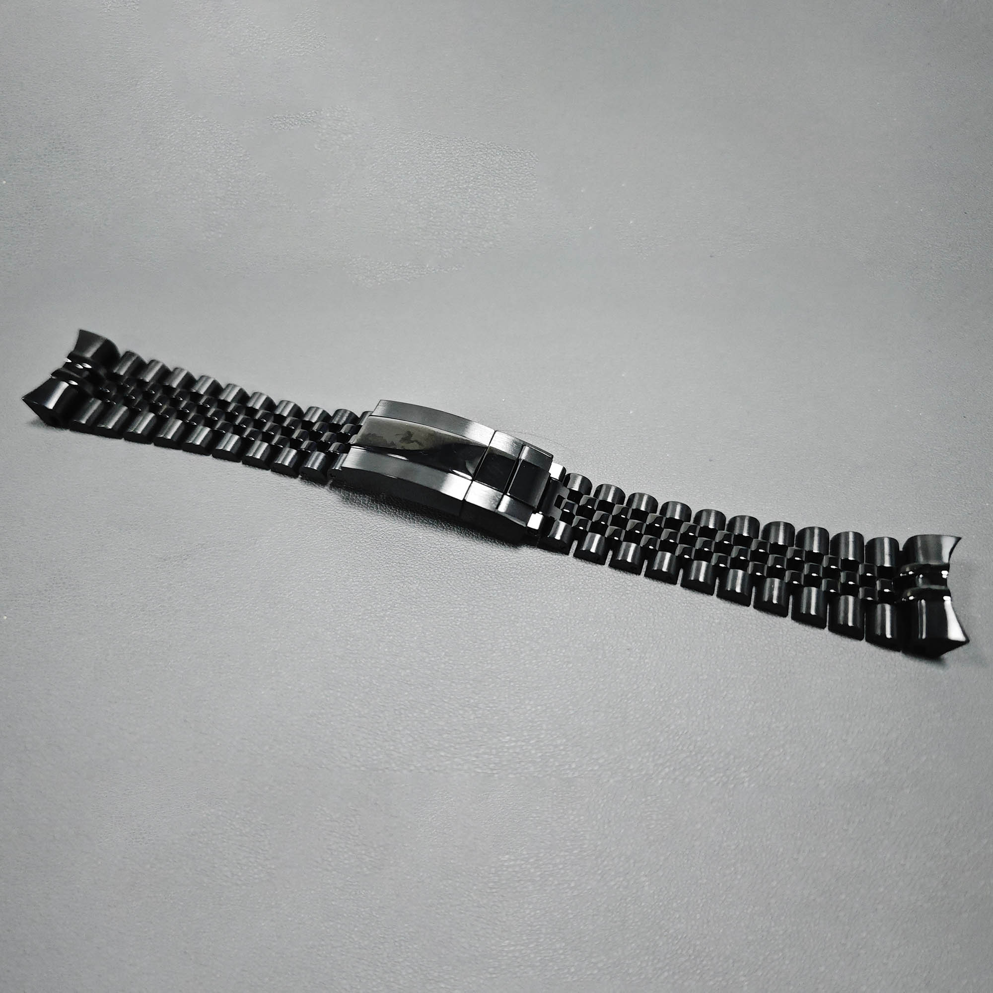 Solid Stainless Steel Watch Bracelet Jubilee - สำหรับ Seiko ref. SSK047 สายนาฬิกาจูบิลี่สีดำขนาด 22