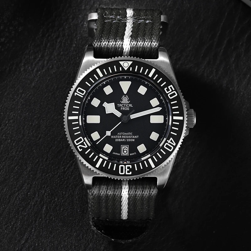 ยุทธวิธีกบไทเทเนียมนาฬิกา FX-D - Automatic Dive Watch 200M Nh35 Movement บทวิจารณ์และราคา